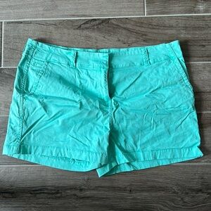 Vineyard Vines Women’s Size 14 Shorts